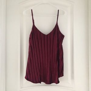NWT Burgundy Crushed Velvet Tank Sz S